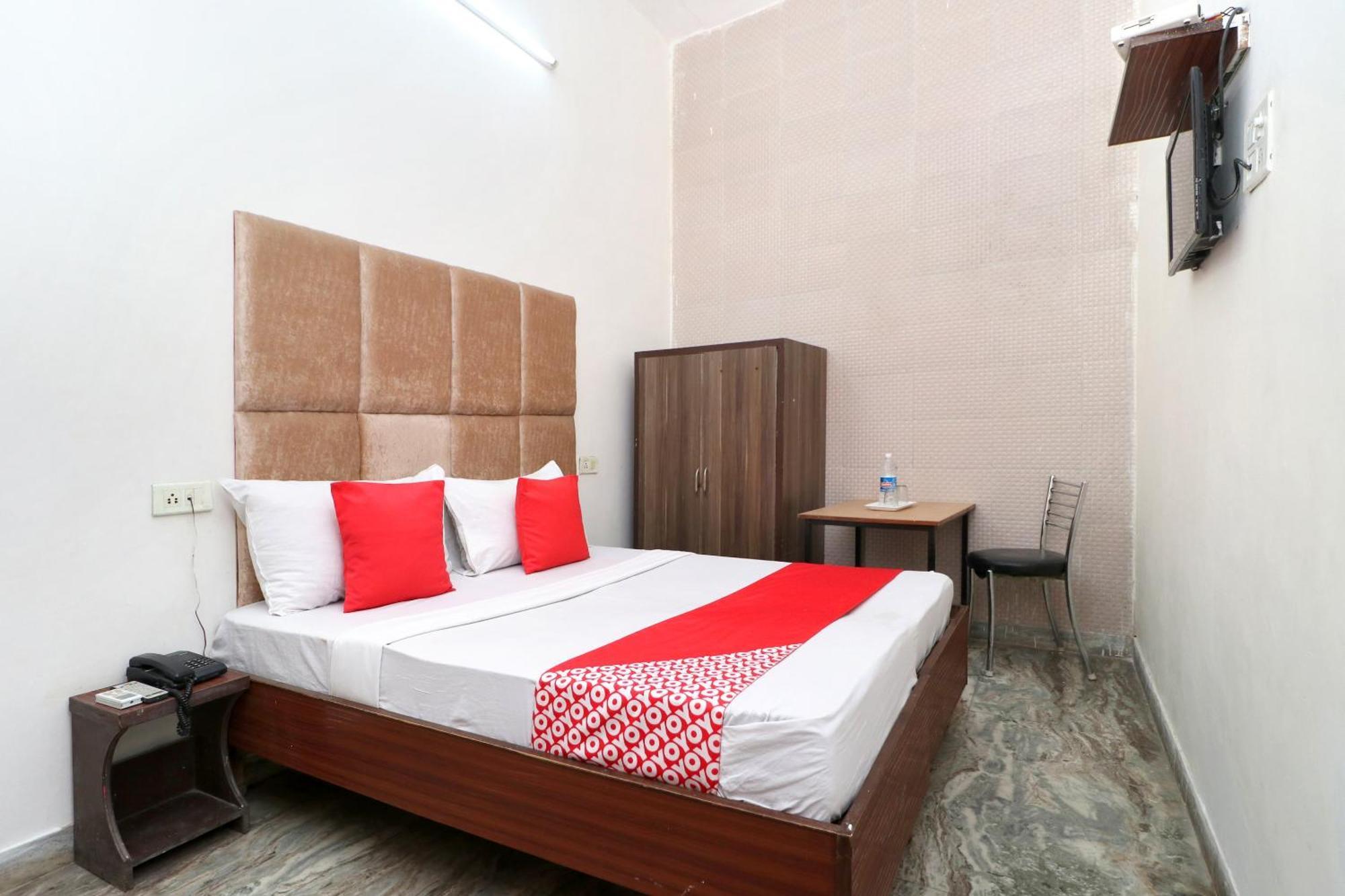 Hotel O Rr Villa Chandīgarh 외부 사진