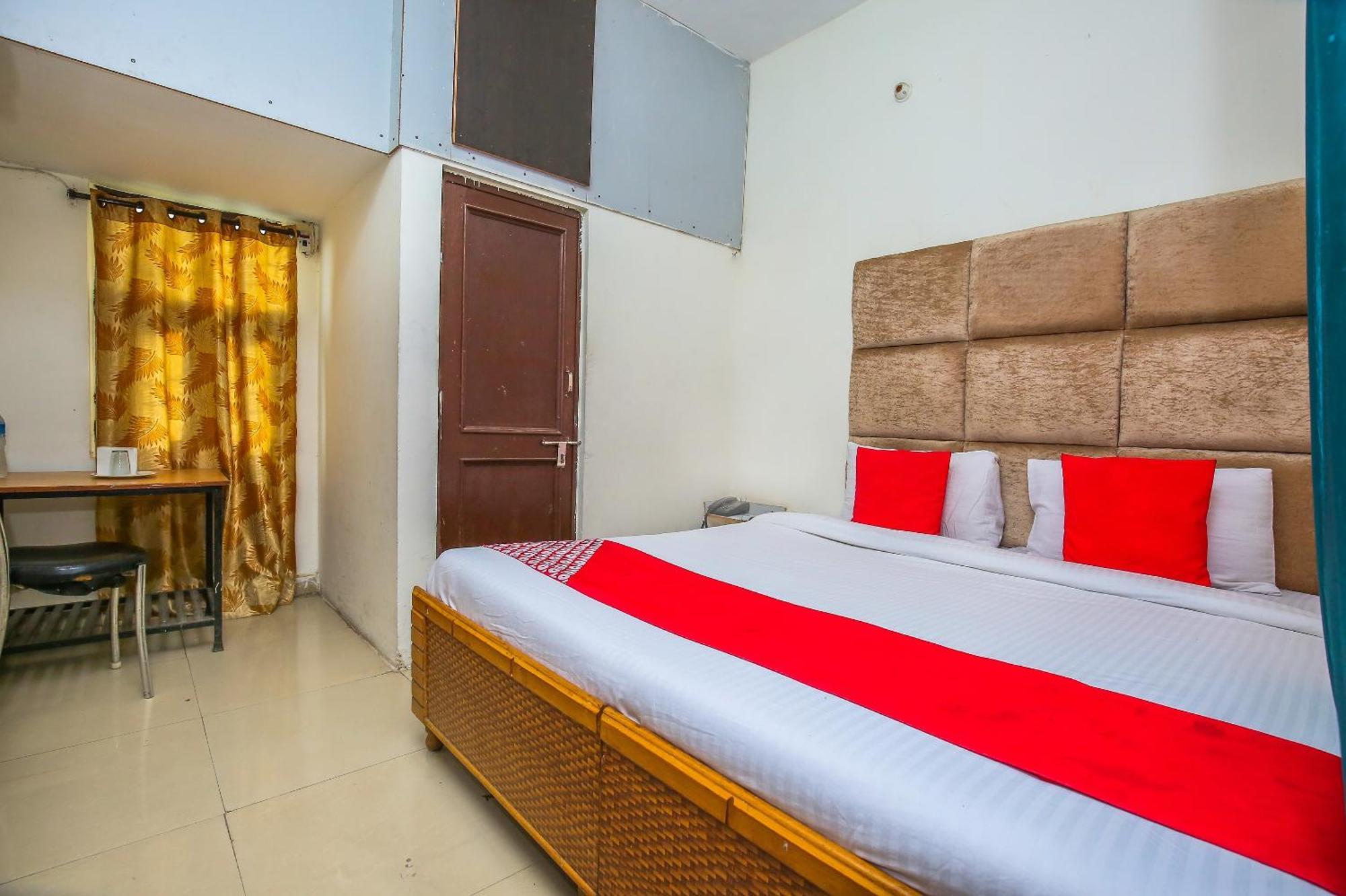 Hotel O Rr Villa Chandīgarh 외부 사진
