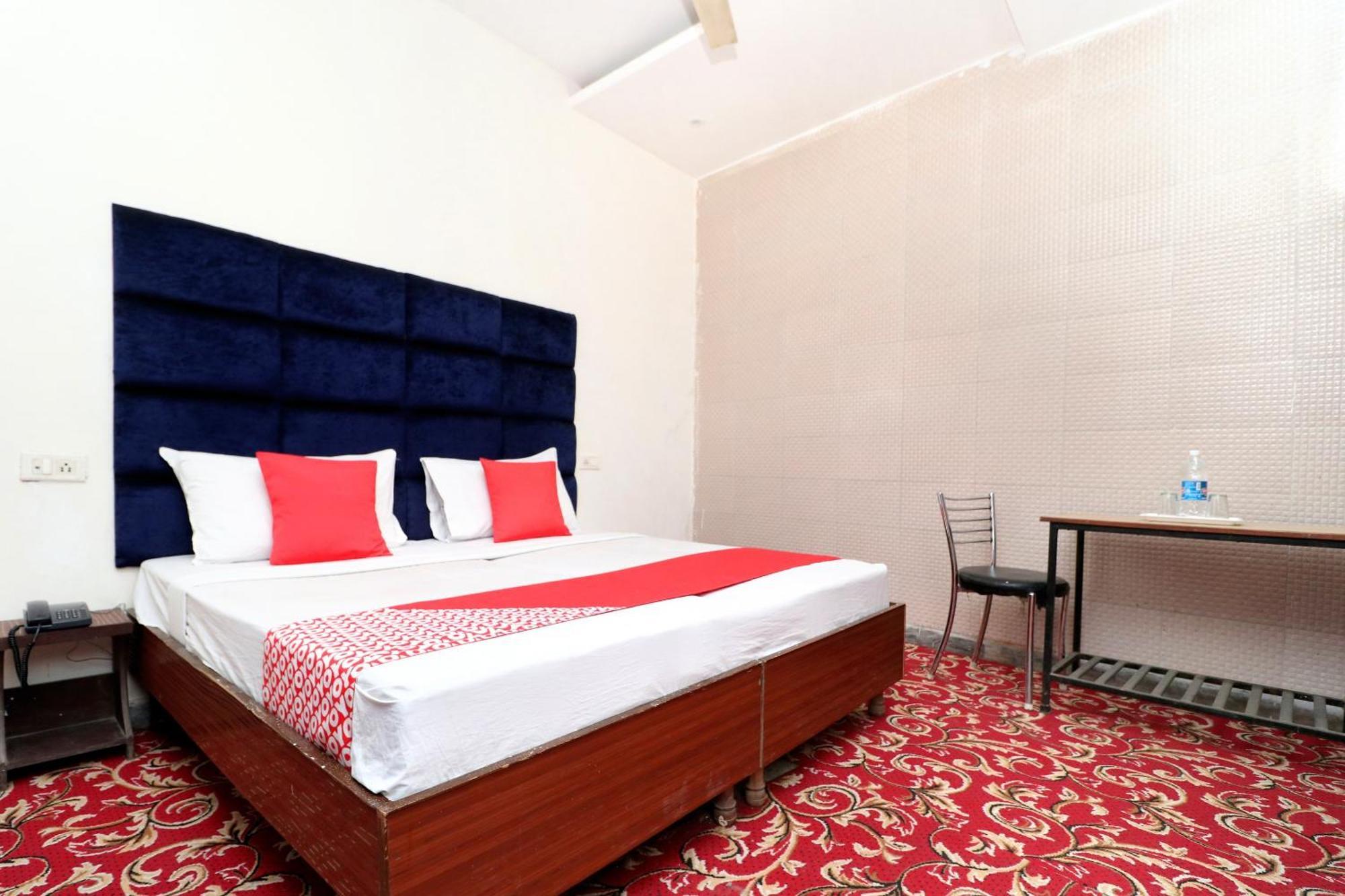 Hotel O Rr Villa Chandīgarh 외부 사진